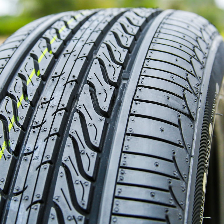 Accelera Eco Plush 225/60R15 All Season Passenger Tire for Ford