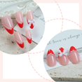 thumbnail image 2 of Punta francesa Press On Nails de color rojo almendra con lazo y perla, 2 of 6