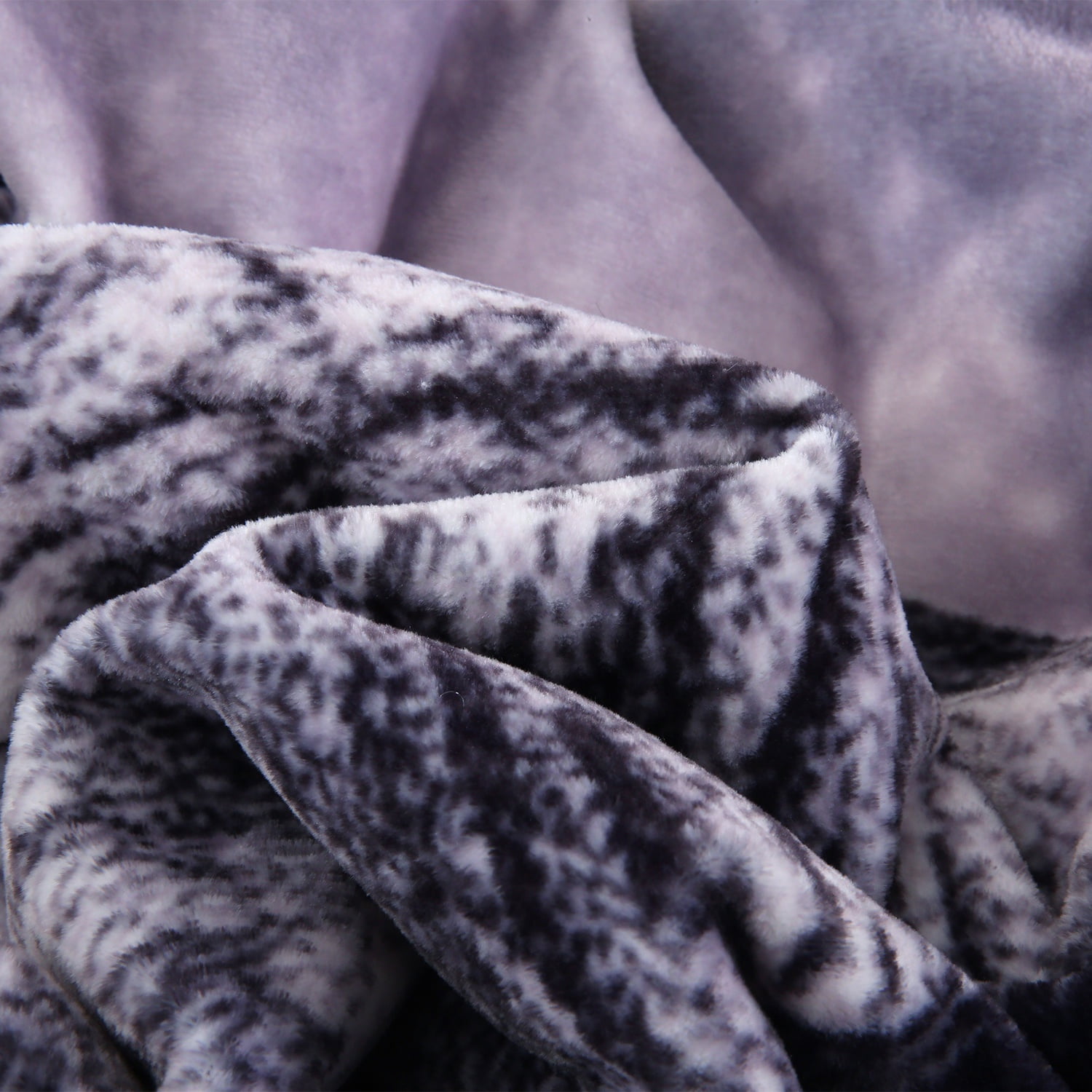 NC Faux Fur & Warm Fleece Blanket King Size 85"x93", A & B Printed Patterns 3-Ply Heavy Thick Microfiber Plush Blanket 8.5LB, Elephant & Dark Green