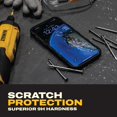 thumbnail image 3 of Protector de pantalla DEWALT de vidrio templado resistente para iPhone 17 Pro Max, 3 of 8