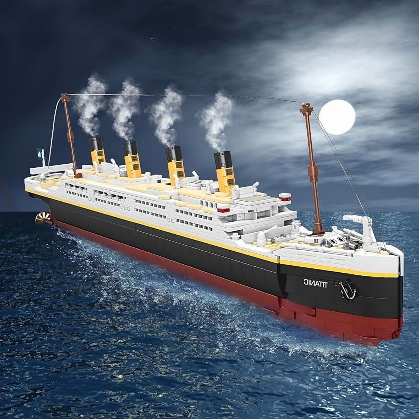 dOvOb Titanic Model Building Blocks Set, 2022 Pieces Bricks Kit, Compatible with Major Brands, DIY Ship Model for Teens & Adults