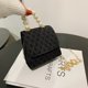 thumbnail image 4 of Bsvklp Bolsos De Hombro De Color Puro De Encaje Retro Bolso Bandolera Con Cadena De Perlas Para Mujer (Negro) Bsvklp Para estrenar, 4 of 8