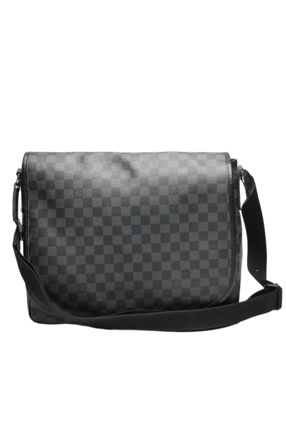 Pre-Owned LOUIS VUITTON Shoulder Bag Damier Graphite Daniel GM Leather N58033 Black (Good)