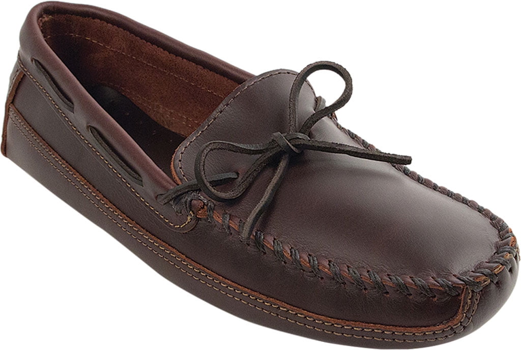 minnetonka cowhide driving moc