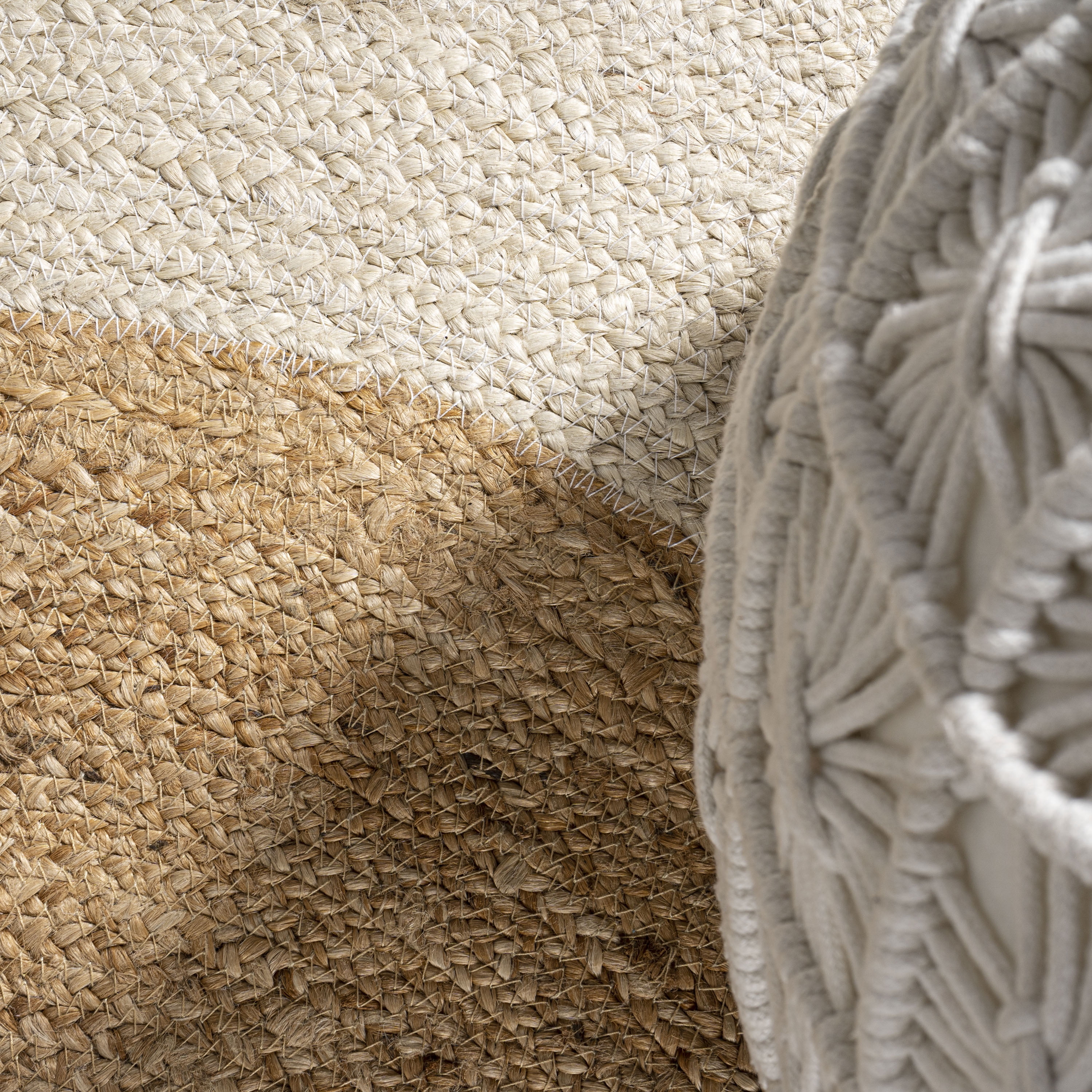 JONATHAN Y ANSA 5' Round Area Rug, Oceana Two-Tone Boho Jute Circle - Cream/Natural, RNF115A-5R