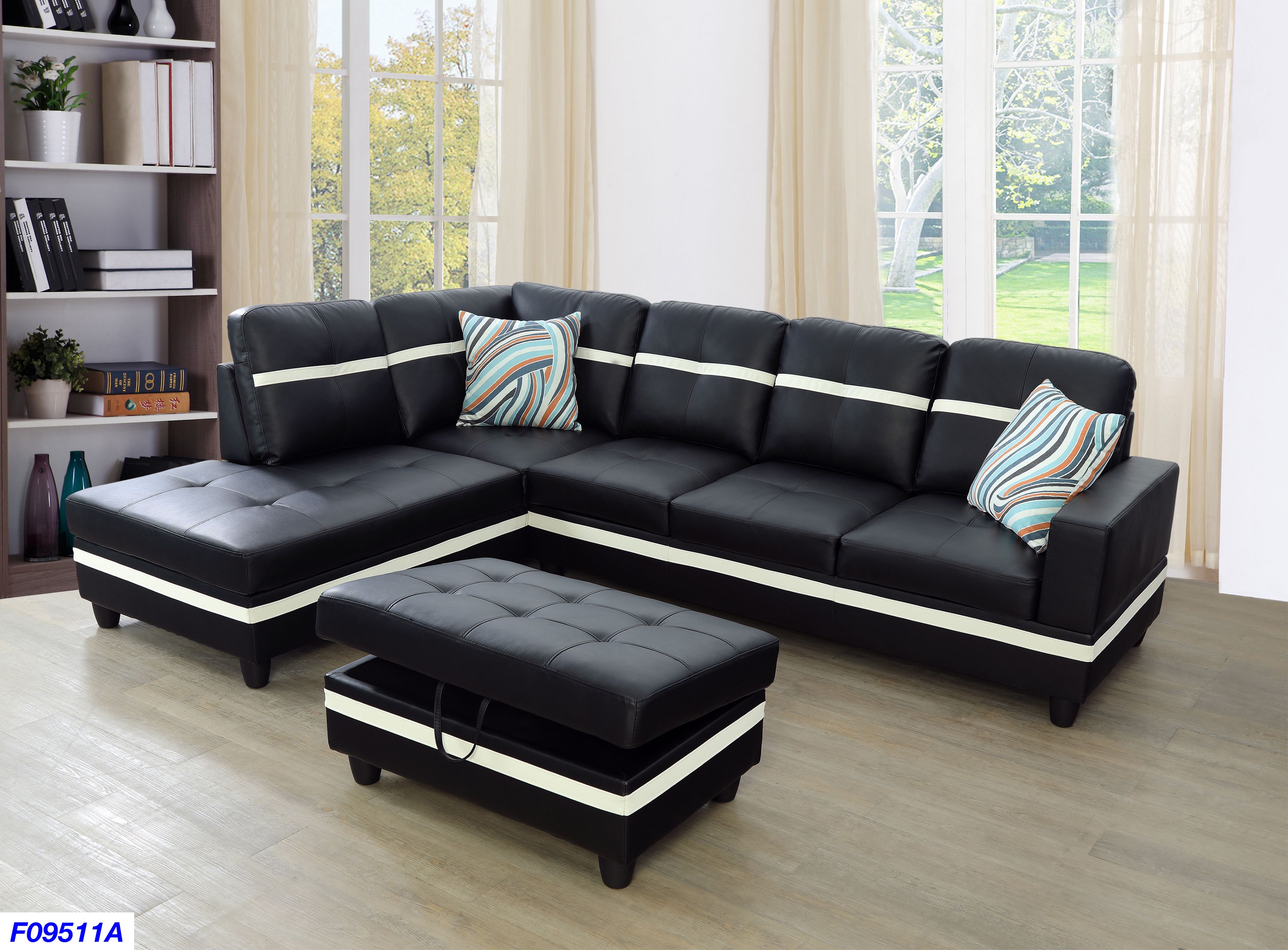 PonLiving Furniture Cazenovia Sectional with Ottoman PonLiving