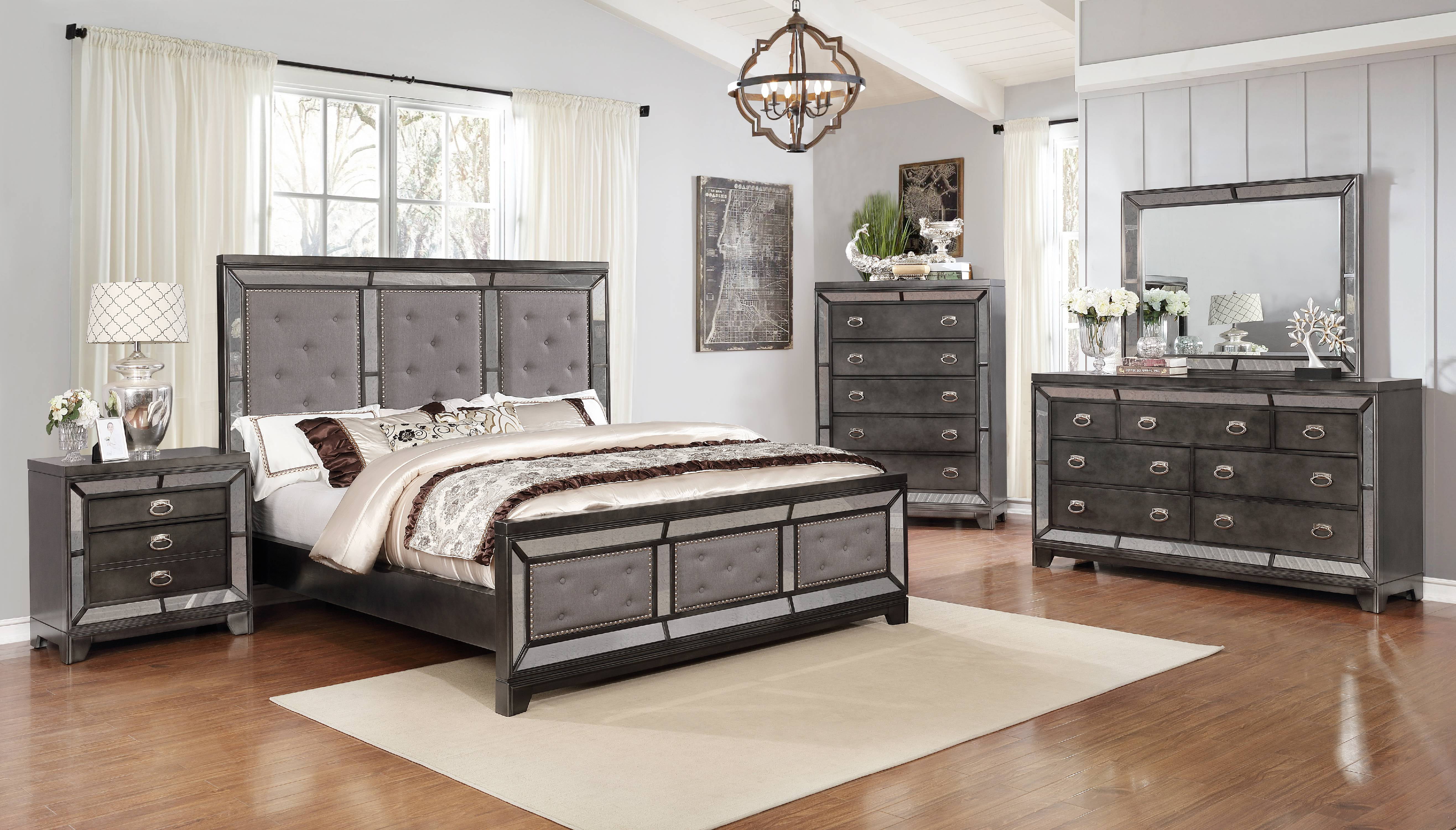 5pc Classic Bedroom set Tufted and Mirror Trimming (Bed, 2