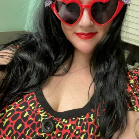 

Linjieee Black Red Heart Shaped Bat Sunglasses Accessories Two Bat Sunglasses Accessories Gothic