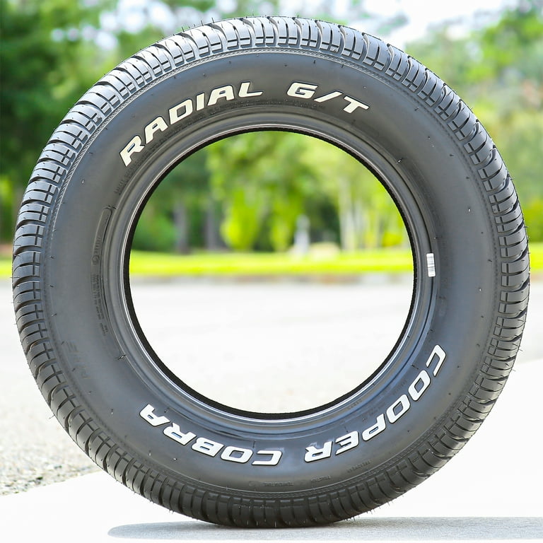 Cooper Cobra Radial G/T Tires, 235/70R15, All Season, Touring 