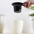 thumbnail image 2 of EeaseMX Macetas creativas de riego automático para plantas suculentas, redondas de plástico, con autorriego para casa, oficina y jardín (diámetro exterior: 15 cm), 2 of 7