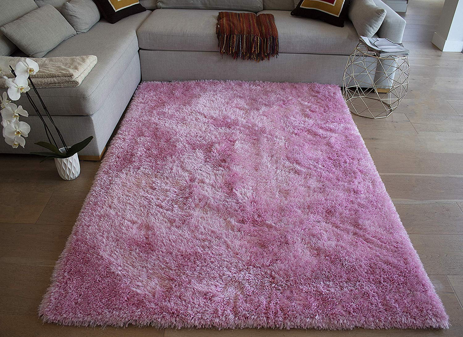 fluffy pink rug living room