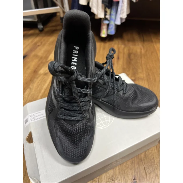 Adi-das Men's Alphatorsion 2.0 Training Shoe in Core Black Men's Size 7 Women’s 8