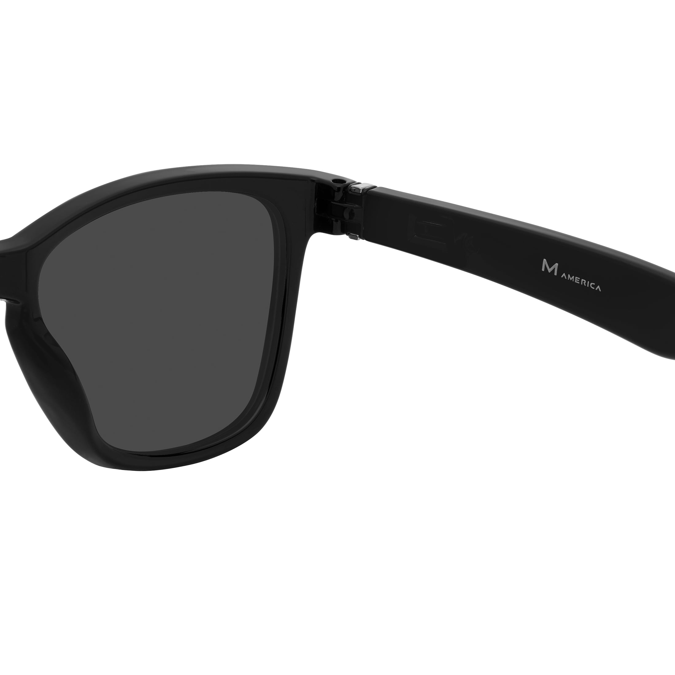 M America Unisex Fashion Wayfarer Sunglass, Luna Park Black, 1 Pair