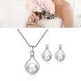 thumbnail image 3 of Conjunto de collar y aretes Bling Bling de perlas para mujer diseño aerodinámico, 3 of 10