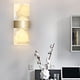thumbnail image 1 of Aplique de pared acrílico moderno | Luz LED cálida de 6 W | Lámpara de pared interior dorada para sala de estar, dormitorio, baño, pasillo y escaleras | Montaje con cable, 1 of 6