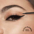 thumbnail image 2 of Delineador Líquido Eye PRO 3 ml – Precisión y 36H de Fijación, 2 of 5