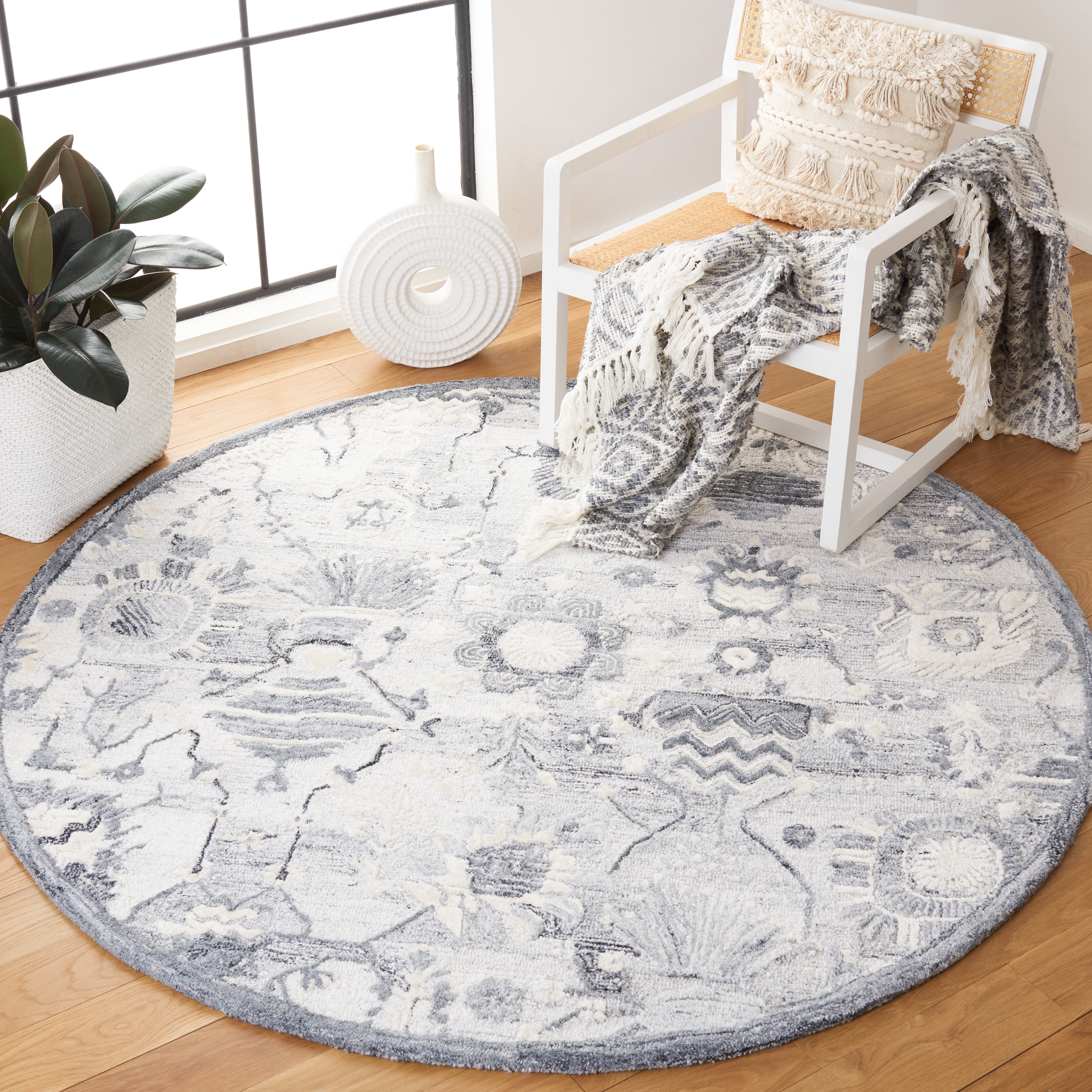 SAFAVIEH Glamour Quinten Floral Area Rug, Ivory/Grey, 6' x 6' Round