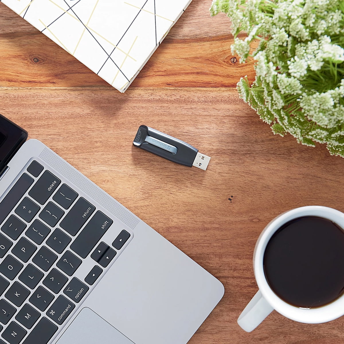 256GB Store 'n' Go&reg; V3 USB 3.2 Gen 1 Flash Drive - Gray - 256GB - Gray