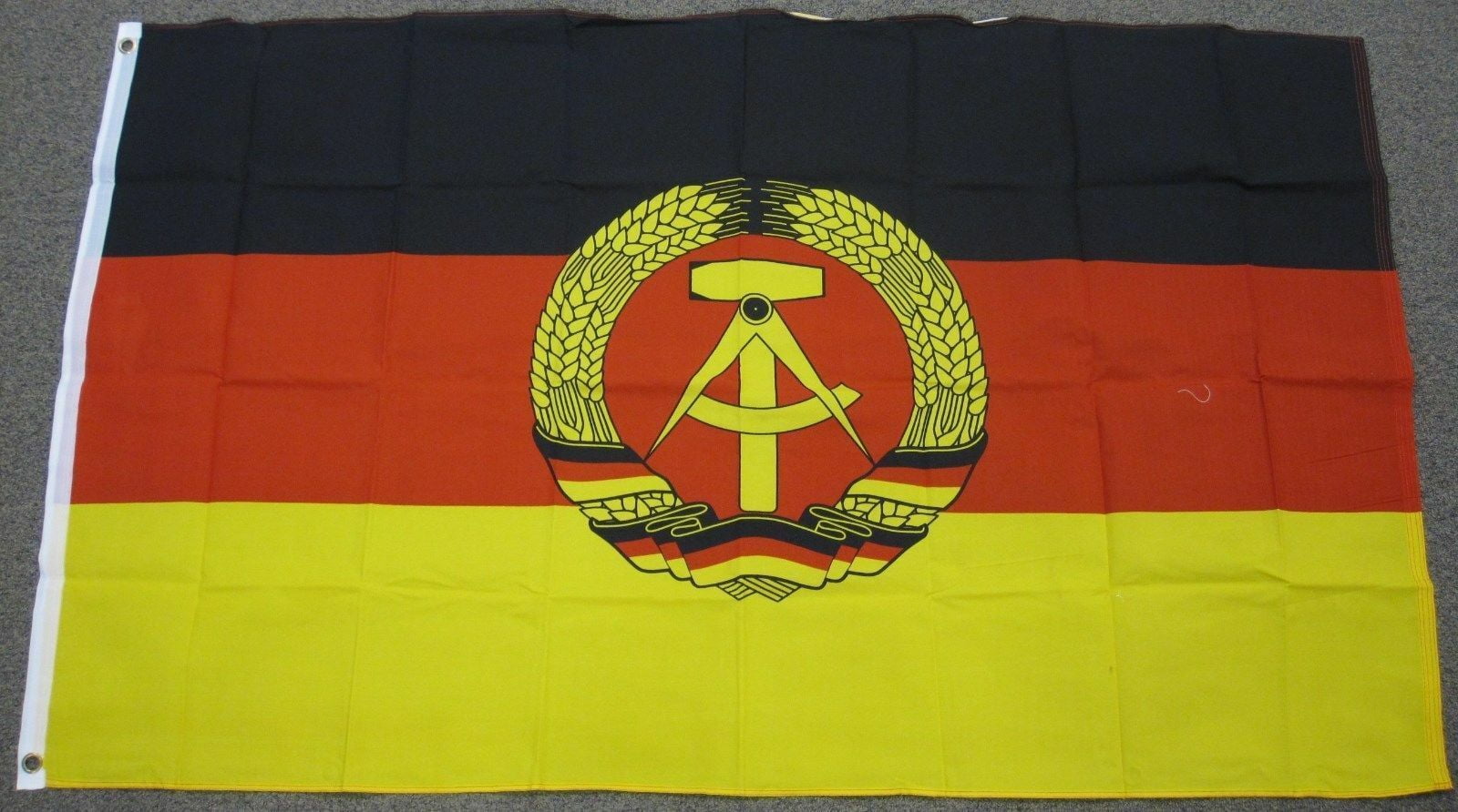 12" x 18"  EAST GERMANY FLAG GERMAN DEMOCRATIC DDR NEW 19 