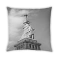 thumbnail image 2 of Ahgly Company Sites Famous Statues Coussin Extérieur, 18 Pouces par 18 Pouces, 2 of 6