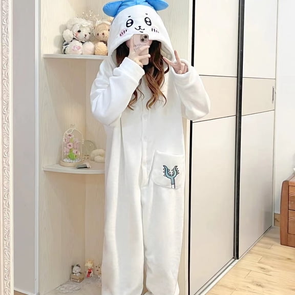 New Chiikawas Flannel Wearable Pajamas Winter Women's Plus Velvet Thickened Cartoon Hachiwares One-piece Pajamas Home Clothes