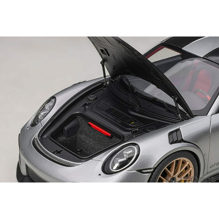 Porsche 911 (991.2) GT2 RS Weissach Package GT Silver with Porsche 911 (991.2) GT2 RS Weissach Package GT Silver with
