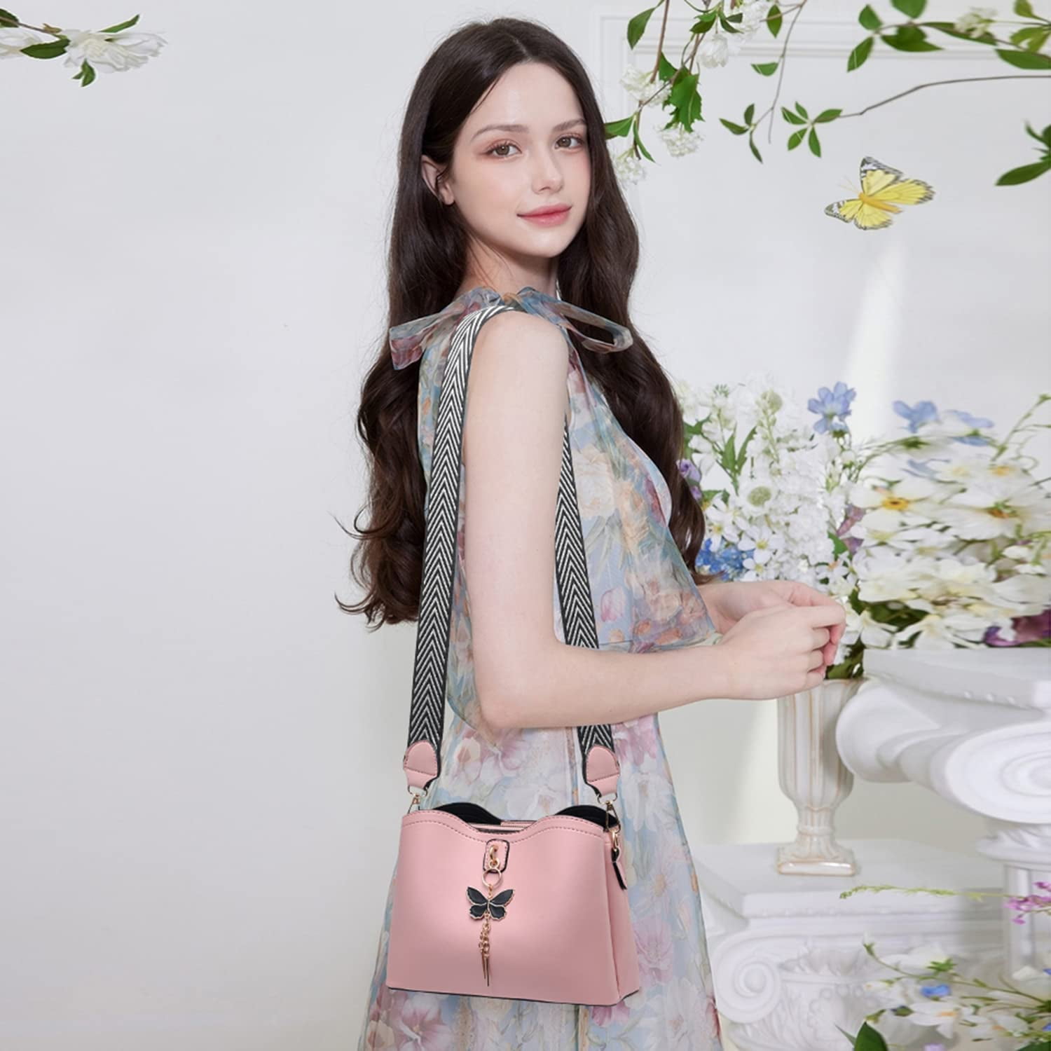 Small Crossbody Bags for Women Fashion Purses Lightweight Handbags Shoulder Bag