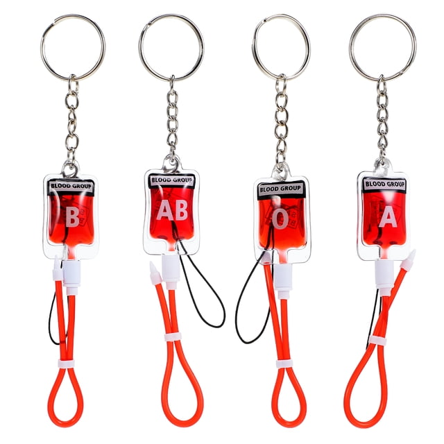 8 llaveros colgantes con forma de bolsitas de sangre.