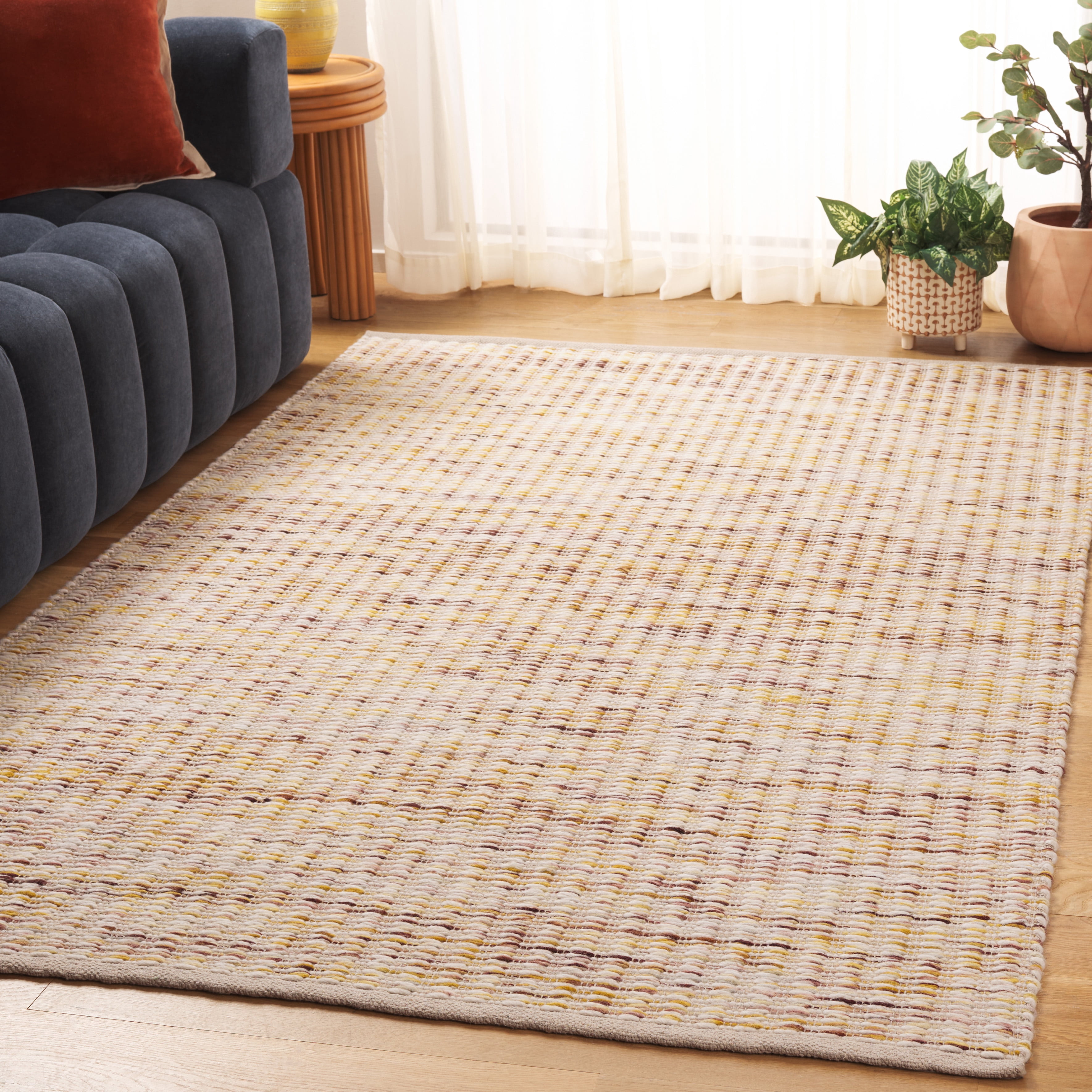 SAFAVIEH Natura Helen Striped Area Rug, Gold/Ivory, 4' x 6'