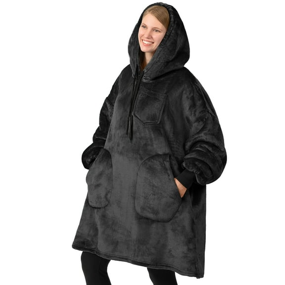 PAVILIA Blanket Hoodie for Women Black, Sherpa Wearable Blanket Men, Cozy Oversized Sweatshirt Blanket, Warm Fleece Hooded Blanket Sweater with Sleeves and Two Big Pocket, Black