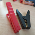 thumbnail image 2 of Pinza de cocodrilo de plástico duro pequeña de 150 A, pinza de carga para batería de emergencia de automóvil, pinza de cocodrilo ABS, pinza de batería, 2 of 5