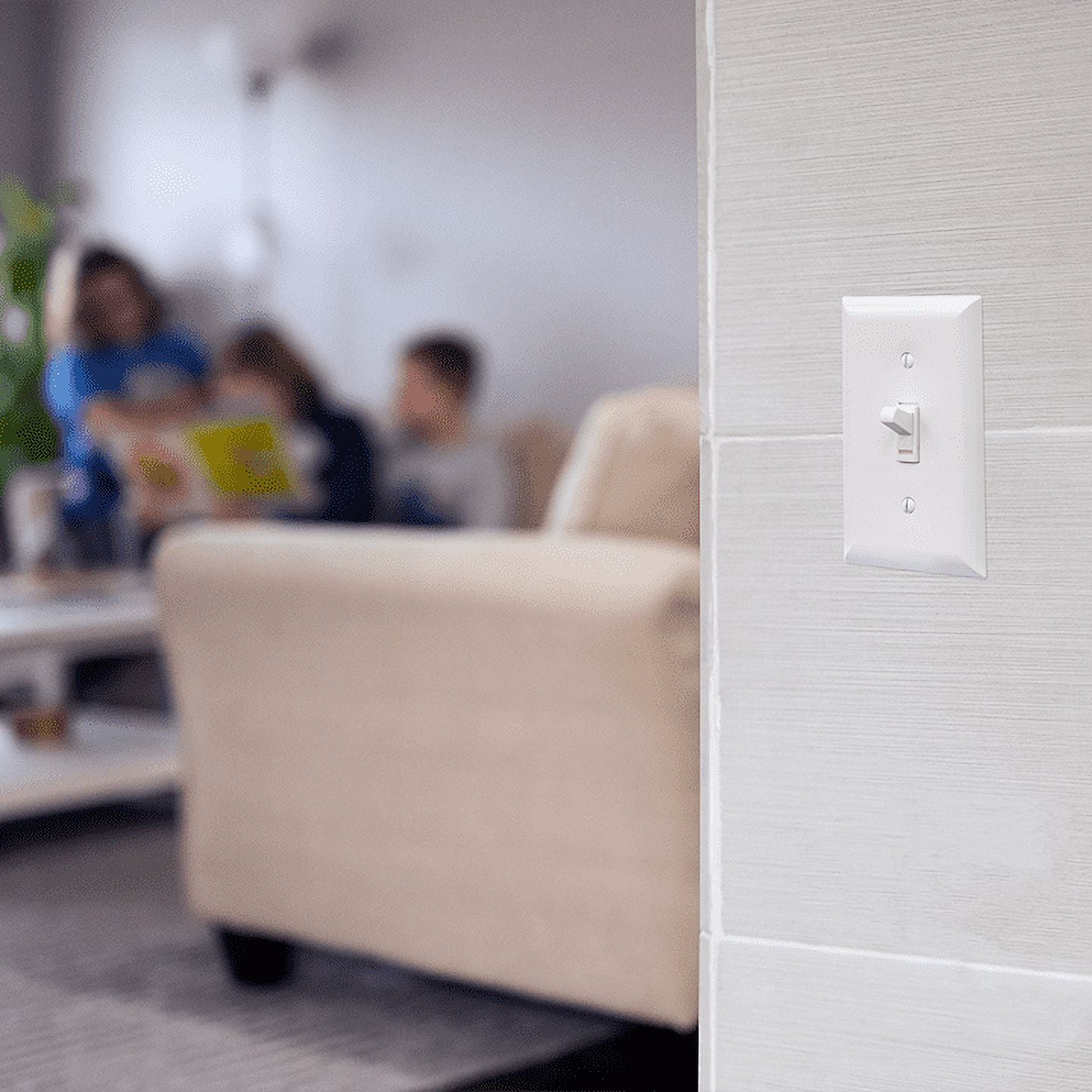 (10 pack) Hyper Tough Oversized Wallplate, Single Switch, White Nylon, 2.8in, 53150