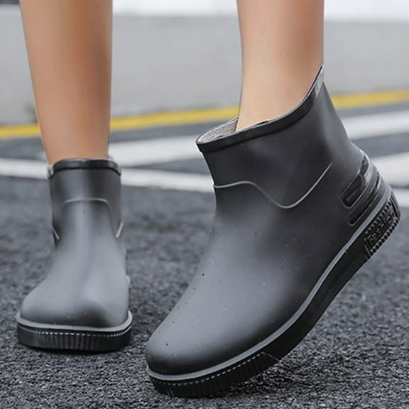 Safufu Women's Rain Shoes Year Round Comfort With Flip Flop Design Classic Style Ideal For Everyday Outfits For Casual Wear With Jeans And MoreBlack