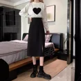 thumbnail image 4 of Falda ajustada a la cadera negra con abertura lateral elegante y adelgazante de longitud media y cintura alta para mujer primavera verano 2024, 4 of 4