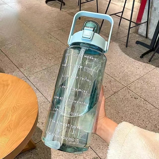 Botella Deportiva con Pajilla Antiderrame Boca Ancha con Asa | Capacidad Grande de 2000ml para Gimnasio y Fitness | Jarra de Hidratación Portátil de Plástico para Ejercicio, Yoga y Viajes al Aire