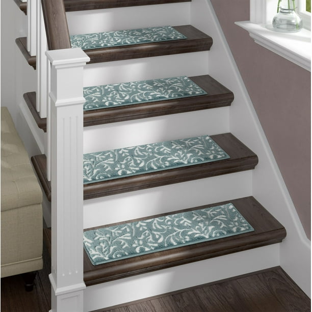 Sofia Rugs Blue Stair Treads, Pack of 13, Carpet Stair Treads, Primrose