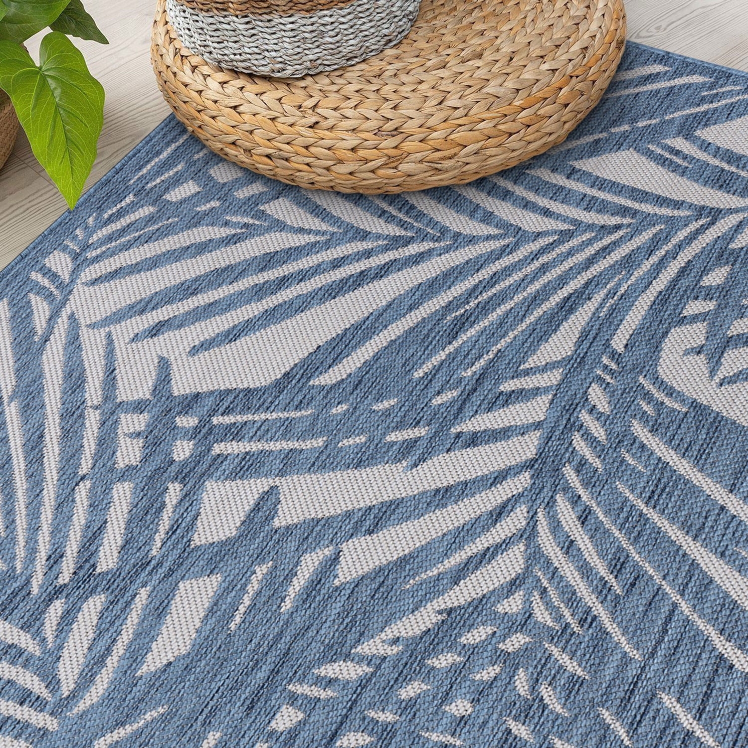 World Rug Gallery Contemporary Palm Leaf Textured Flat Weave Indoor/Outdoor Area Rug - BLUE 5' X 7'