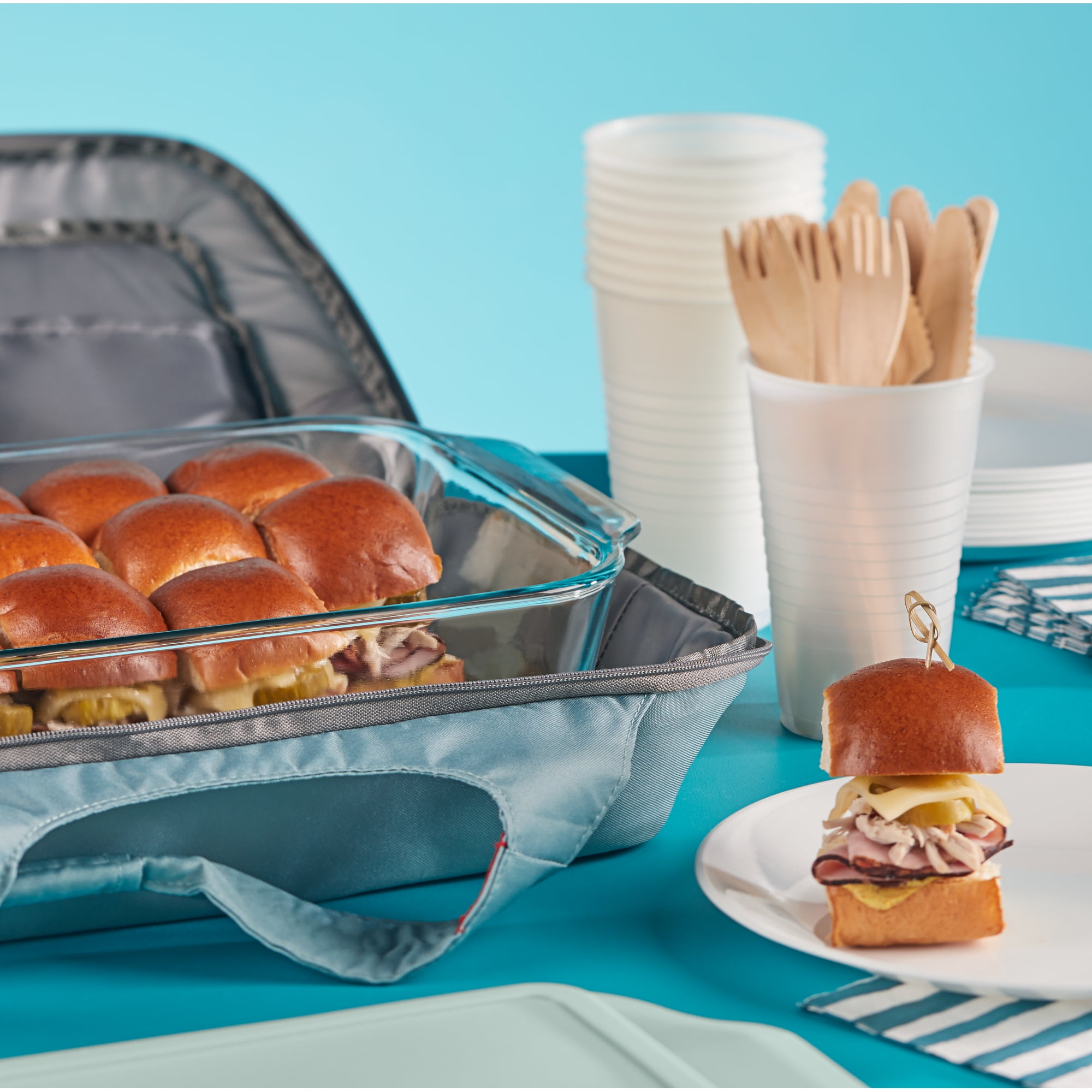 Pyrex Deep Portable 4-piece Glass Baking Dish Set