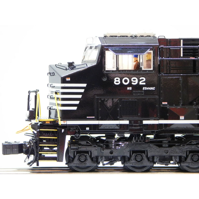 LIONEL BTO NORFOLK SOUTHERN NS LEGACY ES44 #8092 DIESEL