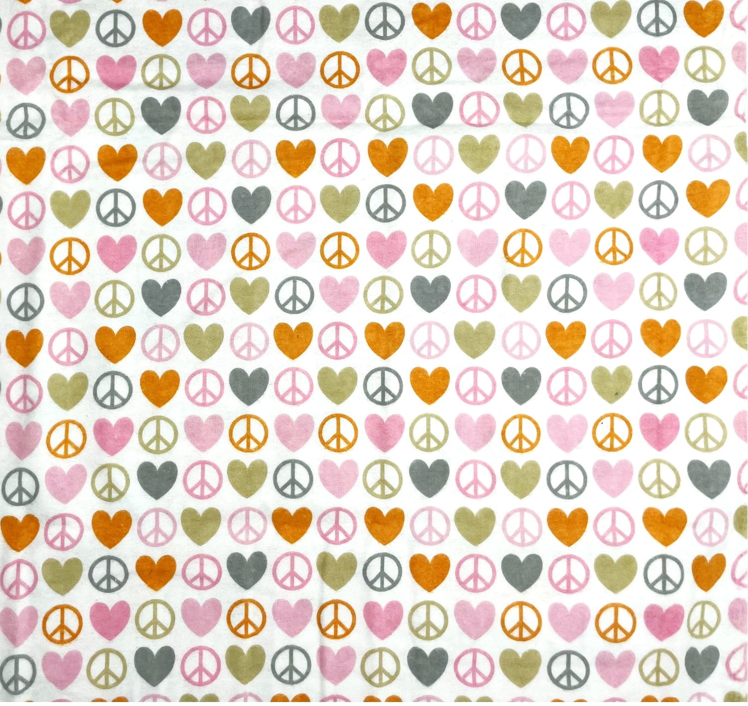 1 Yard - Peace Signs & Hearts on White Flannel Cotton Fabric (Great for Quilting, Sewing, Craft Projects, Throw Pillows & More) 1 Yard X 44" Wide