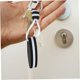 thumbnail image 5 of unbranded 5Ud Llavero Negro Decorativo Para Entusiastas De Deportes Acuáticos Y Aventura, 5 of 8