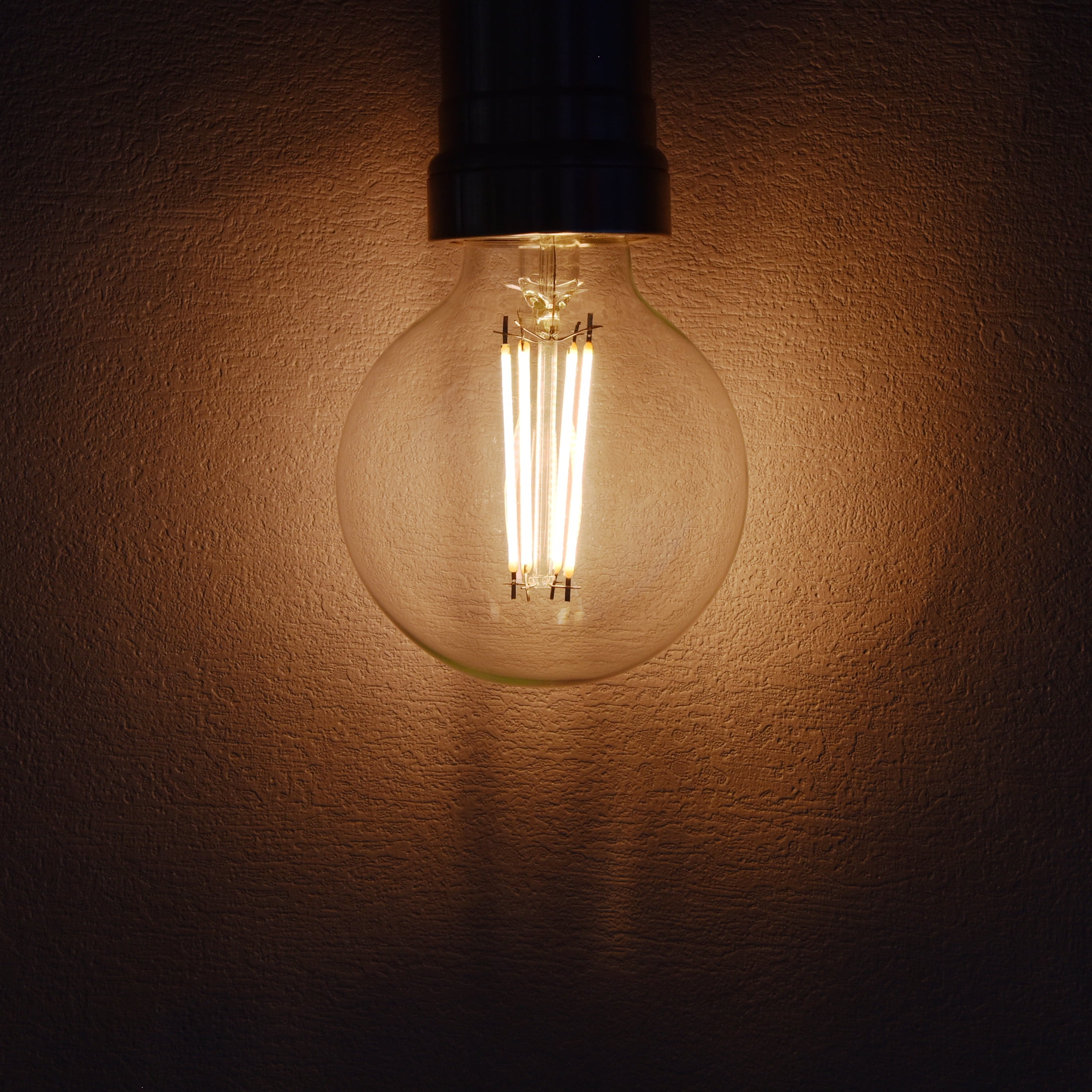 BHG LED Bulb, 4.5-Watt (40W Equivalent) G25 Vintage Style, E26 Base, Dimmable, Soft White, 2-Pack