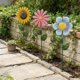 thumbnail image 5 of Set de estacas metálicas para jardín exterior 3pcs – Adornos de hierro multicolores para jardín en patios, decoración de césped en patios, arte resistente a las inclemencias, 5 of 6