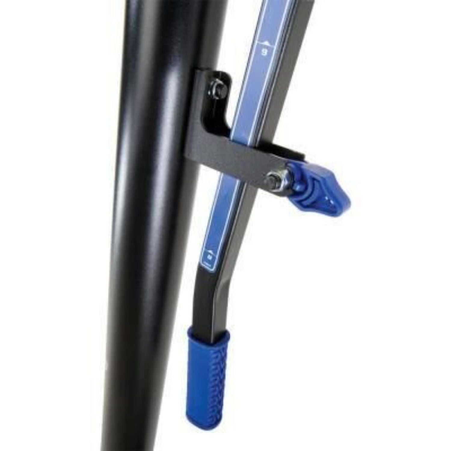 LIFETIME Adjustable Basketball Hoop with 48 Inch Polycarbonate Backboard