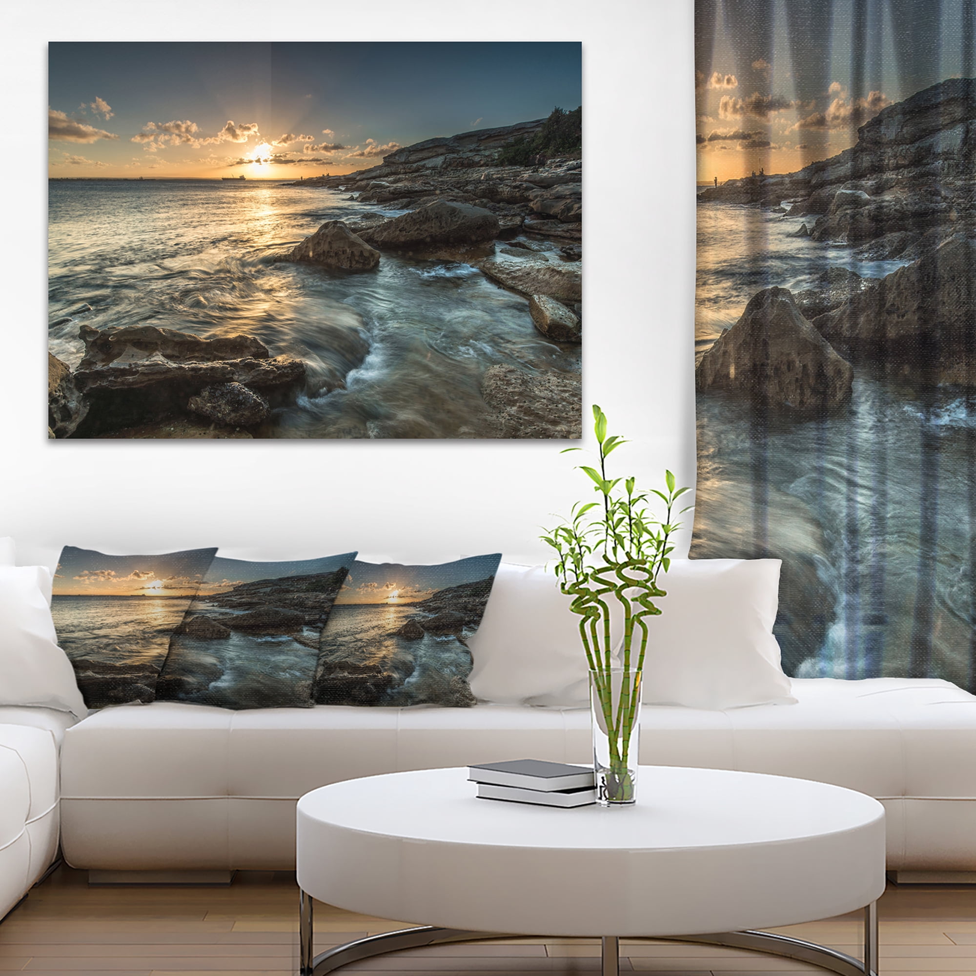 Designart 'Sydney Beach with Bright Sunset ' Seascape Canvas Art Print