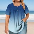 thumbnail image 1 of Hauts Grande Taille pour Femmes, T-Shirt Ombré Plissé, Blouse Décontractée Extensible à Manches Courtes, T-Shirt à Col Rond Confortable (心词:Hauts Grande Taille, T-Shirt Plissé), 1 of 6