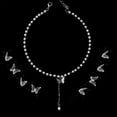 thumbnail image 4 of Collar de aleación de perlas para mujer, elegante colgante de insecto plateado, gargantilla decorativa para fiesta de citas, joyería, regalo de Ropa, zapatos y accesorios Miscelánea Plata Minnieouse AP018547-02, 4 of 6