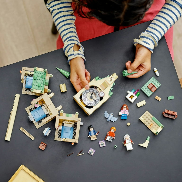 LEGO Harry Potter Hogwarts Hospital Wing Playset for Kids Aged 8+