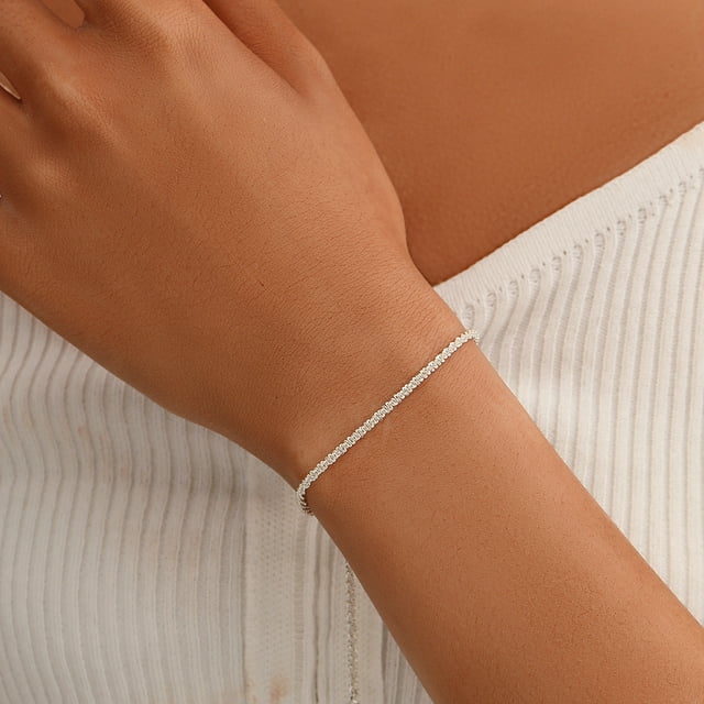 Fiudx Pulsera Elegante, Elegante Accesorio de Diamantes de Imitación, Joya de Metal Duradera para Mujer, Ideal para Bodas, Regalo para Mamá y Novia, Diseño Artesanal Incluido.