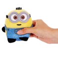 thumbnail image 4 of Les Minions Serre et chante Bob, 4 of 5